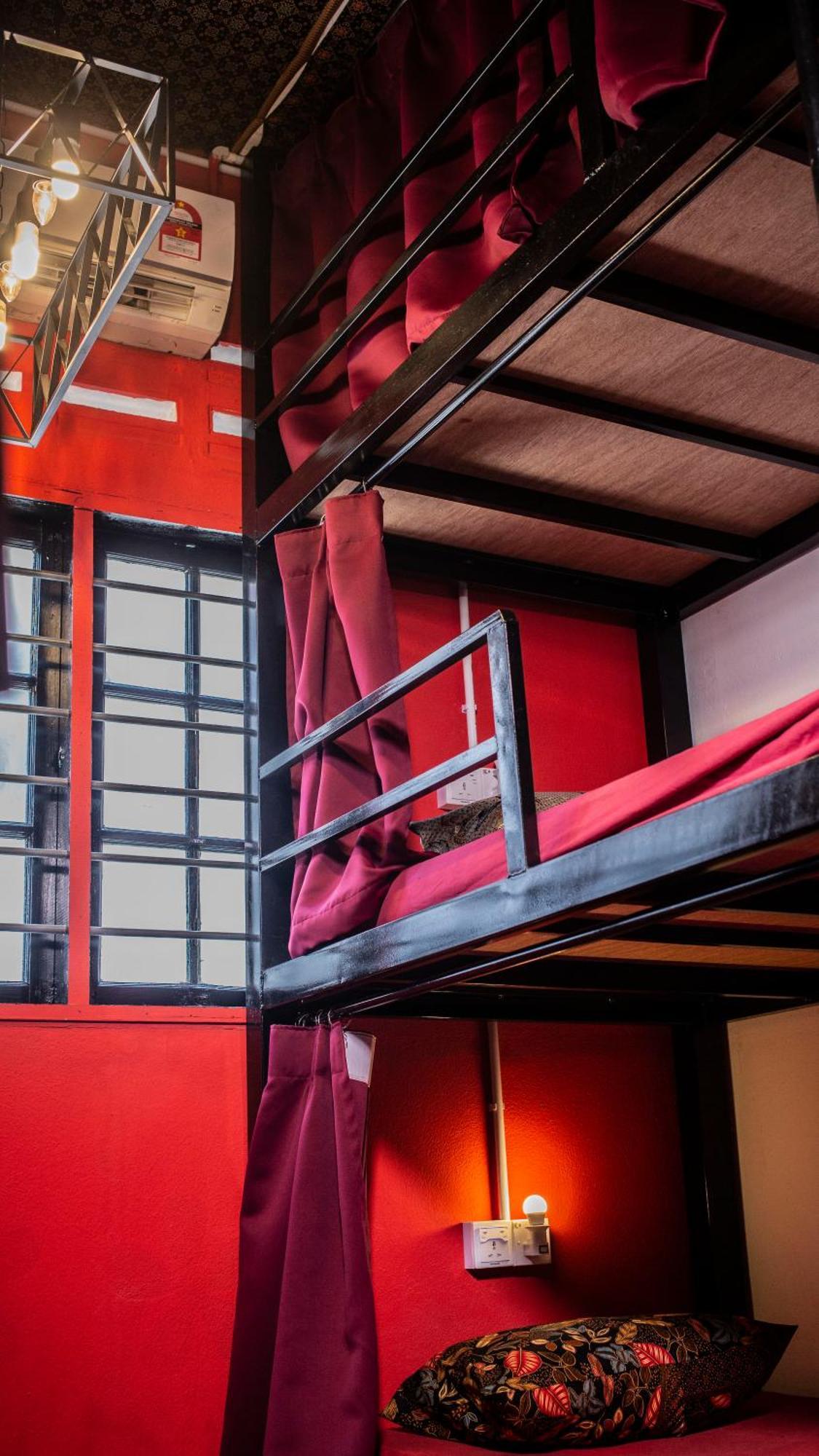 House Of Lion Hostel Pantai Cenang  Exterior photo